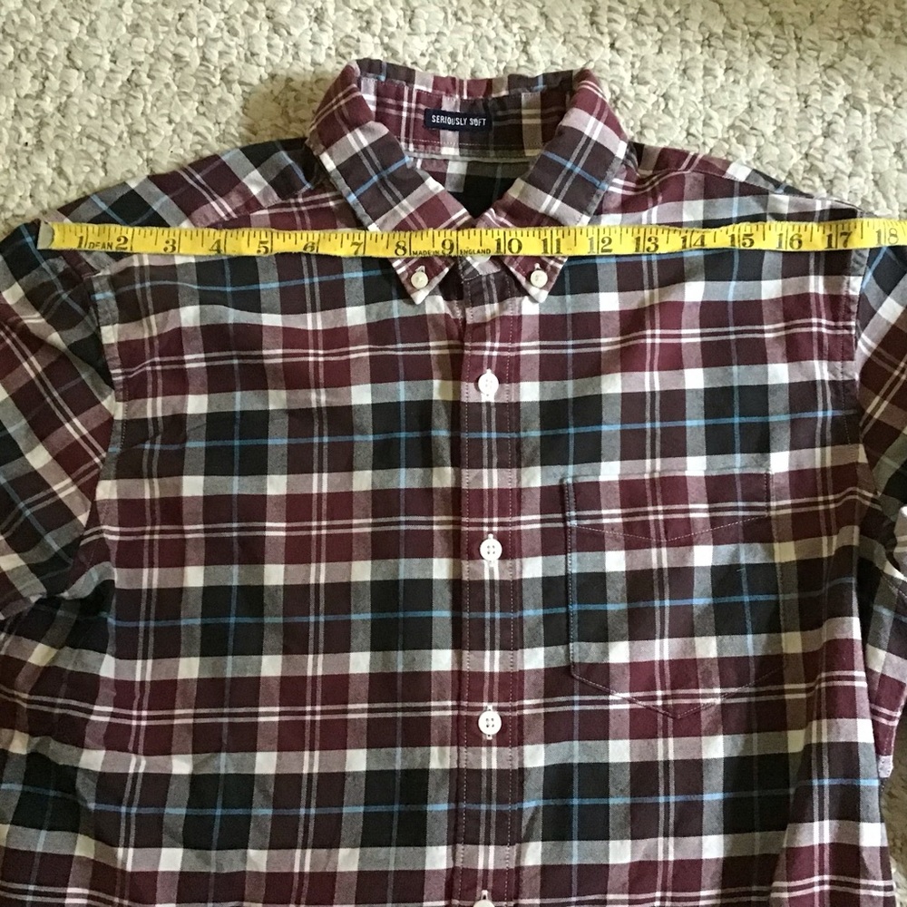 💕2/$20 AE Classic Fit L/S Plaid Button Down Shirt - Picture 2 of 9